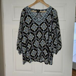 JM Collection Black and Blue Floral Blouse